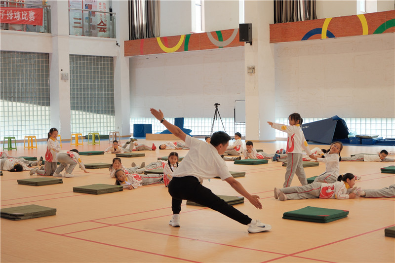 1d10b27643bc4df4ae22954a00a6284e.jpg 1d10b27643bc4df4ae22954a00a6284e.jpg