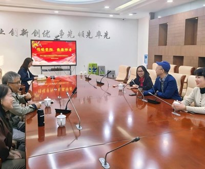 情暖重阳，致敬师者 ——苏州工业园区金鸡湖学校举办重阳节茶话会暨退休教师协会成立仪式